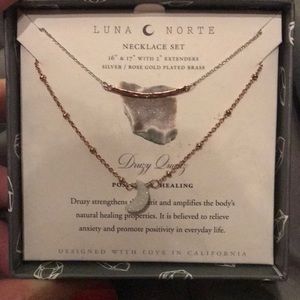 Luna Norte necklace set
